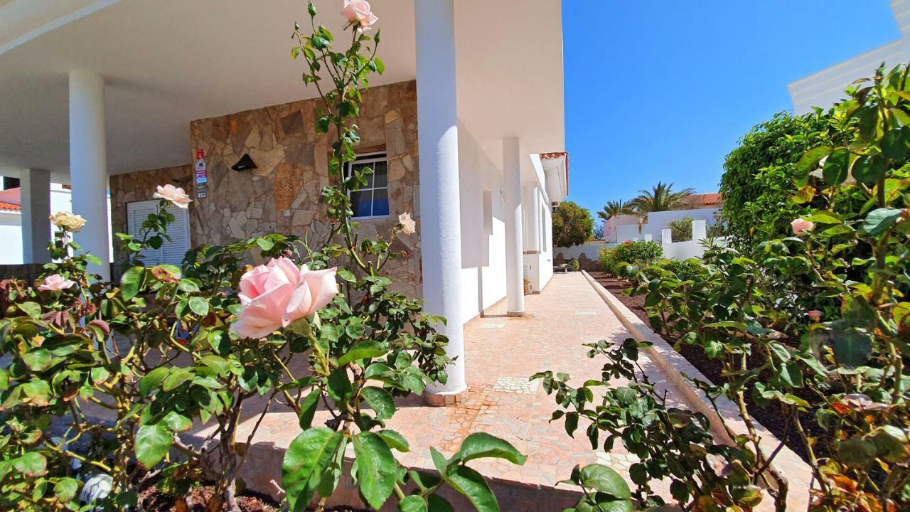 Ferienhaus Casa Blanca - Tarajalejo - Glasfaserinternet - Meerblick Ngoại thất bức ảnh