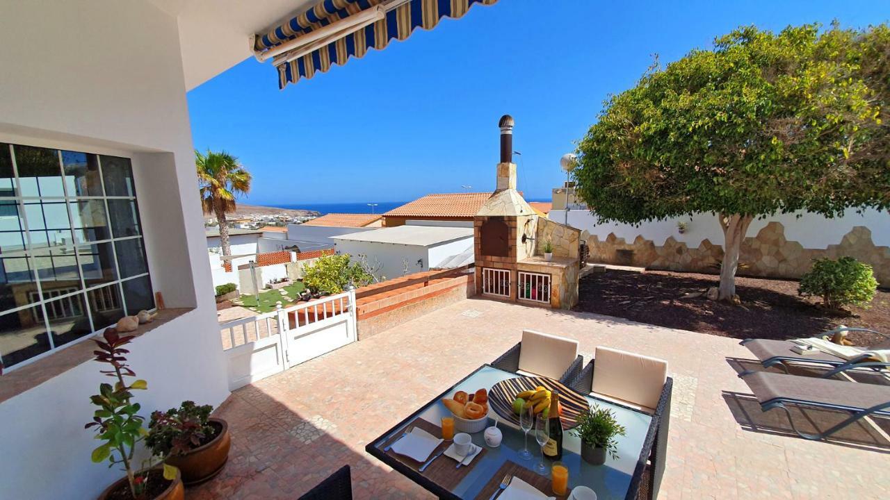 Ferienhaus Casa Blanca - Tarajalejo - Glasfaserinternet - Meerblick Ngoại thất bức ảnh